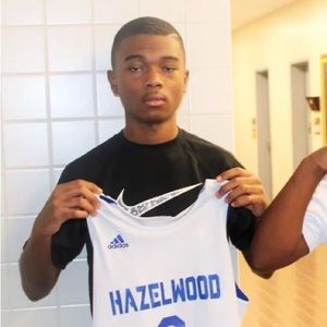 Meet your Posher, Tray